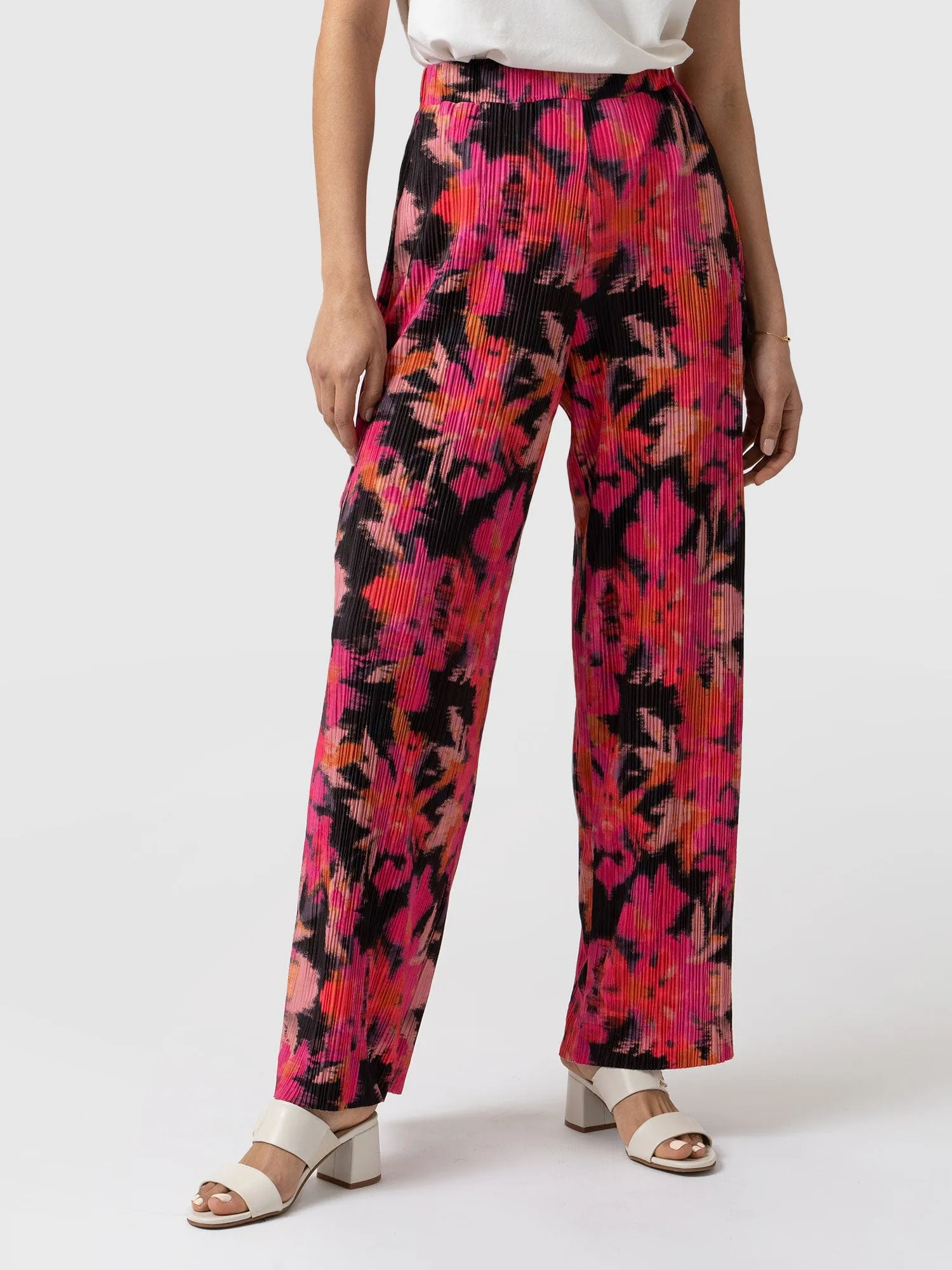 Betty Wide Leg Pant - Black Soft Focus
