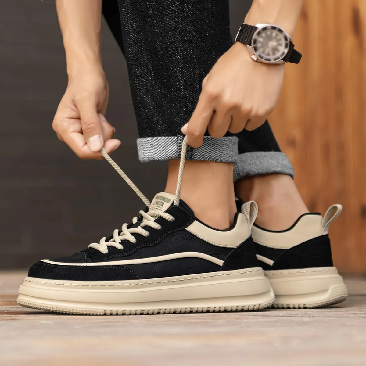 Men's Leather Lace-Up Sneakers Comfort Walking Shoes Cushioned Sole Elevator Shoes for Men Casual Skate