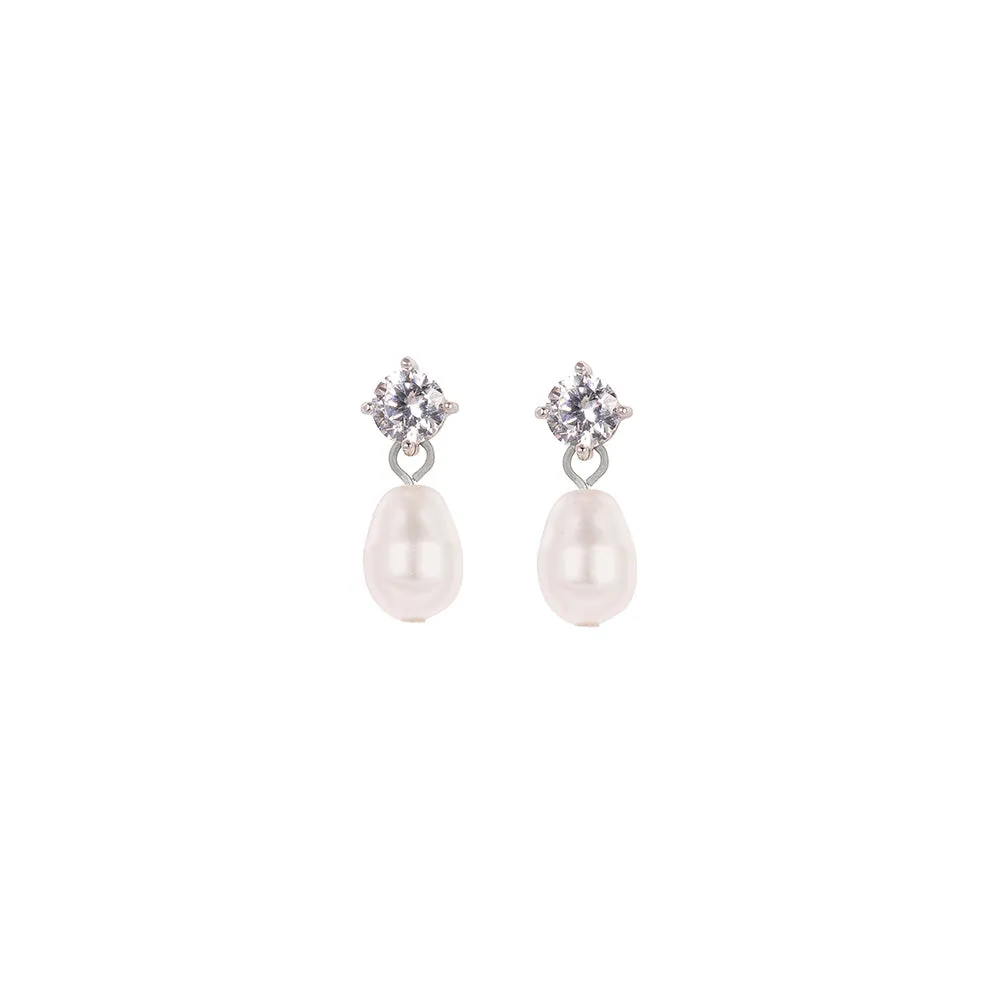 Twinkle Pearl Earrings