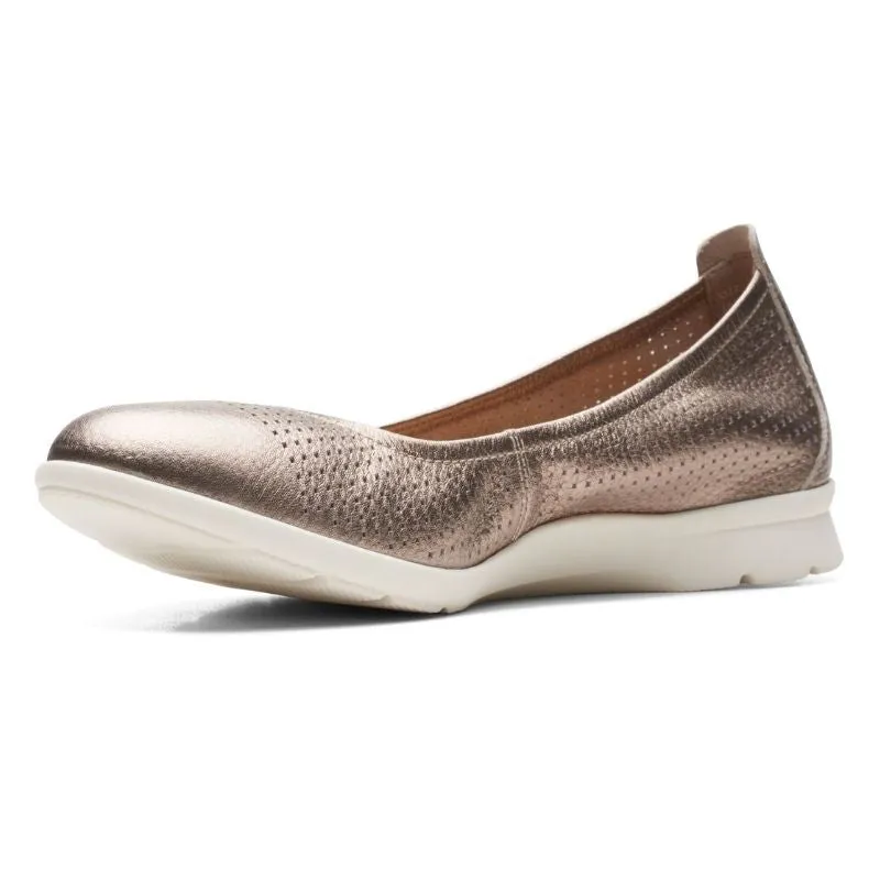 Womens Jenette Ease